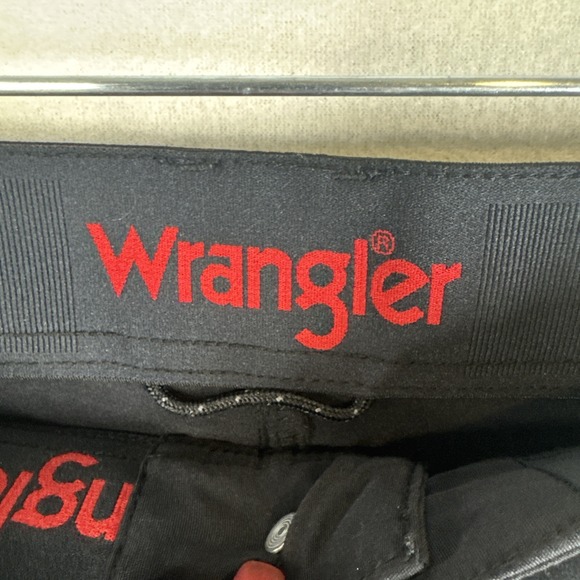 Wrangler Mens Black Nylon Cargo Pants 38x30 Tactical Outdoor Utility - Picture 3 of 5